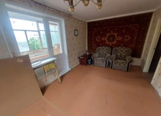 Продажа 2-ком. квартиры, 49.9 м2, Ливны, Октябрьская улица, 3