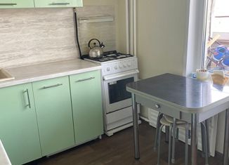 Продам 2-комнатную квартиру, 43.2 м2, село Октябрьский, село Октябрьский, 13