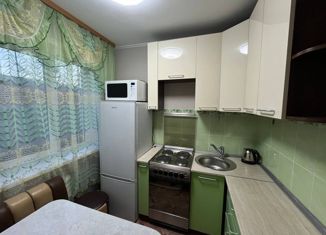 Продается двухкомнатная квартира, 45 м2, Иркутская область, улица Чекалина, 16