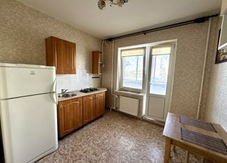 Продам 1-комнатную квартиру, 30 м2, Великий Новгород, Большая Московская улица, 122к2, ЖК Ивушки