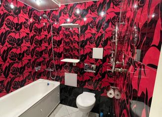 Продается однокомнатная квартира, 41.5 м2, Петропавловск-Камчатский, улица Ларина, 16/3, микрорайон Северо-Восток