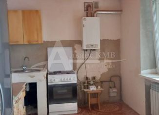 Продаю 3-ком. квартиру, 65 м2, станица Ессентукская, Школьный переулок, 7