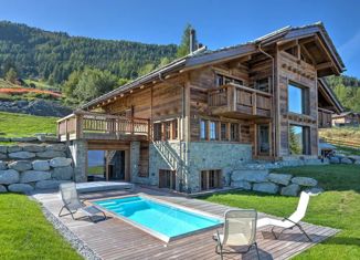 Продаю дом, 325 м2, село Эстосадок, Дубравная улица, 30