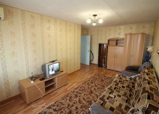 Сдается в аренду 2-комнатная квартира, 50 м2, Краснодарский край, проспект Дзержинского, 187