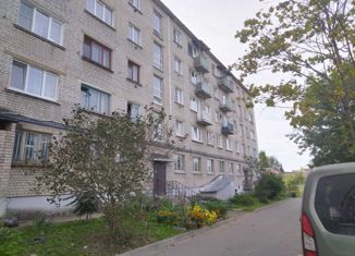 Продажа двухкомнатной квартиры, 42 м2, Торжок, улица Белинского, 20