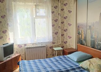 Продается 2-комнатная квартира, 52.2 м2, Звенигово, улица Ленина, 78