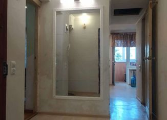 Продажа 2-ком. квартиры, 50.5 м2, Лабинск, Революционная улица, 366/1