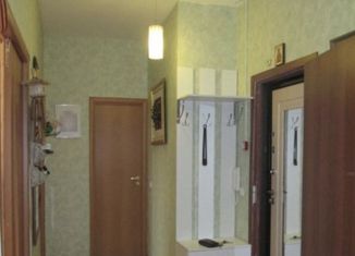 Продаю двухкомнатную квартиру, 60 м2, Москва, Михневская улица, 8, Михневская улица