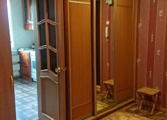 Продается двухкомнатная квартира, 52.4 м2, Псков, улица Карбышева, 2
