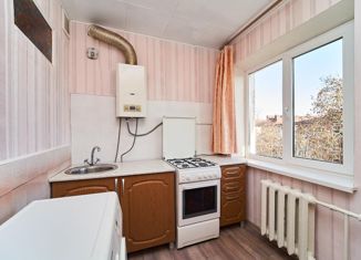 Продам 3-ком. квартиру, 51 м2, Краснодар, Славянская улица, 77, Славянская улица