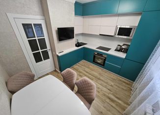 Продается трехкомнатная квартира, 72.9 м2, Москва, улица Цюрупы, 8, улица Цюрупы