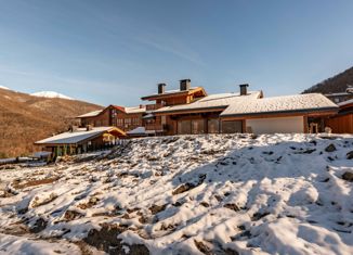 Продается дом, 300 м2, посёлок городского типа Красная Поляна, Светлая улица