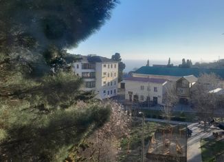 Продается двухкомнатная квартира, 50 м2, посёлок городского типа Кореиз, улица Маяковского, 12