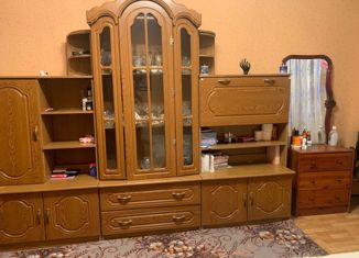 Продам двухкомнатную квартиру, 54.3 м2, Москва, улица Адмирала Лазарева, 6, метро Бульвар Адмирала Ушакова