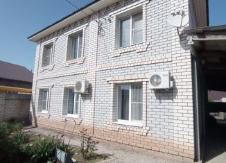 Продаю дом, 194.2 м2, Астрахань, улица Староверова, 109