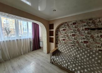 Продам 1-ком. квартиру, 34 м2, Брянск, улица Костычева, 86