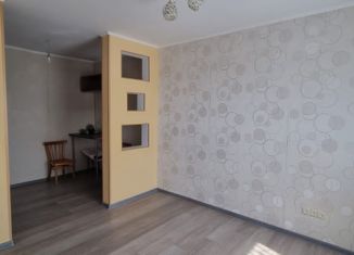 Продаю 1-комнатную квартиру, 17.2 м2, Азов, улица Васильева, 81Б