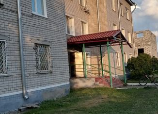 Продам 2-ком. квартиру, 55 м2, село Черемное, Станционный переулок, 2