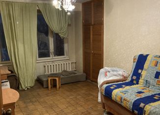 Продам 3-ком. квартиру, 64 м2, Москва, Судостроительная улица, 8к1, метро Коломенская