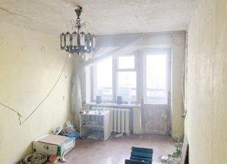 Продается 2-комнатная квартира, 29.9 м2, Обнинск, улица Победы, 23