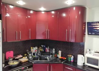 Продается двухкомнатная квартира, 52.8 м2, Приозерск, улица Суворова, 29