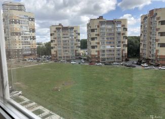 Продам 2-ком. квартиру, 61.3 м2, Новочебоксарск, улица Строителей, 23к1