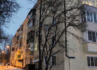 Продаю однокомнатную квартиру, 33.7 м2, Ясногорск, улица Машиностроителей, 2