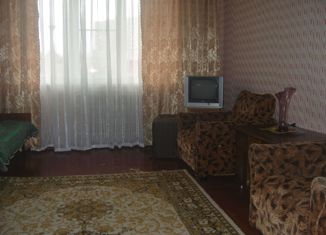2-комнатная квартира на продажу, 46 м2, Курская область, Орловская улица, 32