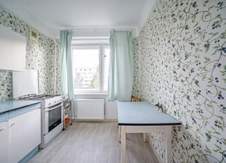 Продается 3-комнатная квартира, 58.9 м2, Санкт-Петербург, Северный проспект, 8к1, Северный проспект