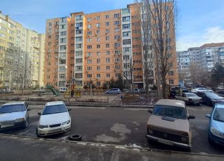Продается 1-ком. квартира, 37 м2, Ростовская область, улица Миронова, 2В