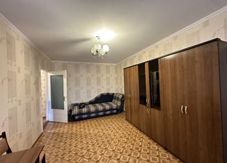 Продаю 1-комнатную квартиру, 42 м2, Темрюк, улица Ленина, 102