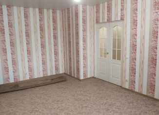 Продам 1-комнатную квартиру, 40 м2, Губкин, Севастопольская улица, 115