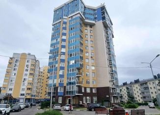 Продается двухкомнатная квартира, 68 м2, Белгород, улица Попова, 102
