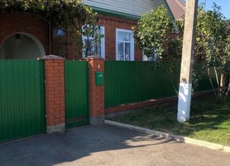 Продам дом, 90 м2, поселок городского типа Ильский, Первомайская улица, 73