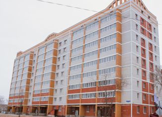 Продаю 2-ком. квартиру, 65 м2, Свободный, Шатковская улица, 37