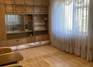 Продается трехкомнатная квартира, 62.5 м2, посёлок городского типа Энем, улица Перова, 79