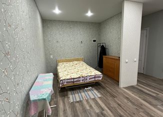 Продаю 1-ком. квартиру, 33 м2, Дюртюли, улица 70-летия Октября, 2