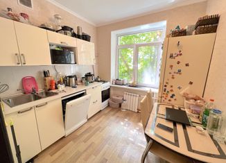 Продам 3-комнатную квартиру, 70.3 м2, Москва, улица Вучетича, 9к2, улица Вучетича