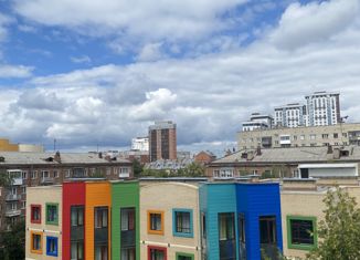 Продается 3-комнатная квартира, 53.3 м2, Новосибирск, улица Гоголя, 19, метро Сибирская