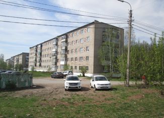 Продается 3-комнатная квартира, 61.5 м2, Чернушка, Коммунистическая улица, 33А