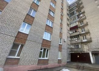 Продаю комнату, 276.9 м2, Железногорск, улица Гагарина, 1