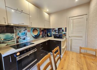 3-комнатная квартира на продажу, 60 м2, Новосибирск, улица Федосеева, 12, улица Федосеева