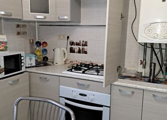 Продам 1-комнатную квартиру, 40 м2, село Печерск, Автодорожная улица, 11