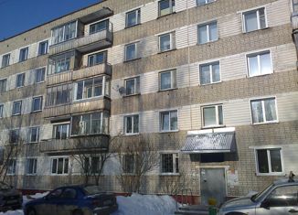 Продаю 3-комнатную квартиру, 60 м2, Кирово-Чепецк, улица Ленина, 70к2
