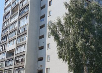 Продам четырехкомнатную квартиру, 72.4 м2, Екатеринбург, улица Кузнецова, 8, метро Уралмаш