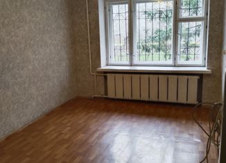 Продажа двухкомнатной квартиры, 46 м2, Омская область, улица Челюскинцев, 83В