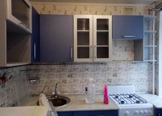 Аренда 1-ком. квартиры, 36 м2, Тихвин, 4-й микрорайон, 34