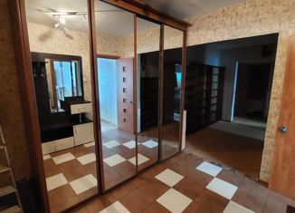 Продажа трехкомнатной квартиры, 79 м2, Чехов, улица Дружбы, 1А