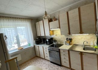 Продается 4-комнатная квартира, 78 м2, Иркутская область, проспект Мира, 23