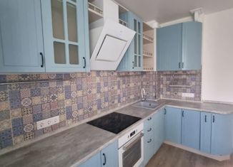 Продажа двухкомнатной квартиры, 64 м2, Новосибирск, 2-я Обская улица, 154, метро Речной вокзал